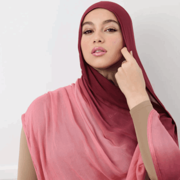 Dip Dye Viscose Hijab - Cherry