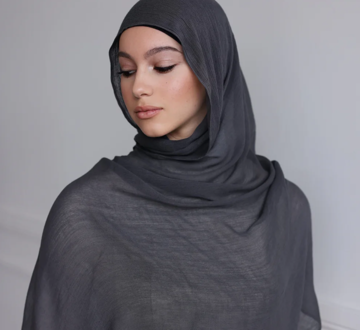Luxe-Rayon-Hijab-Charcoal-2.png